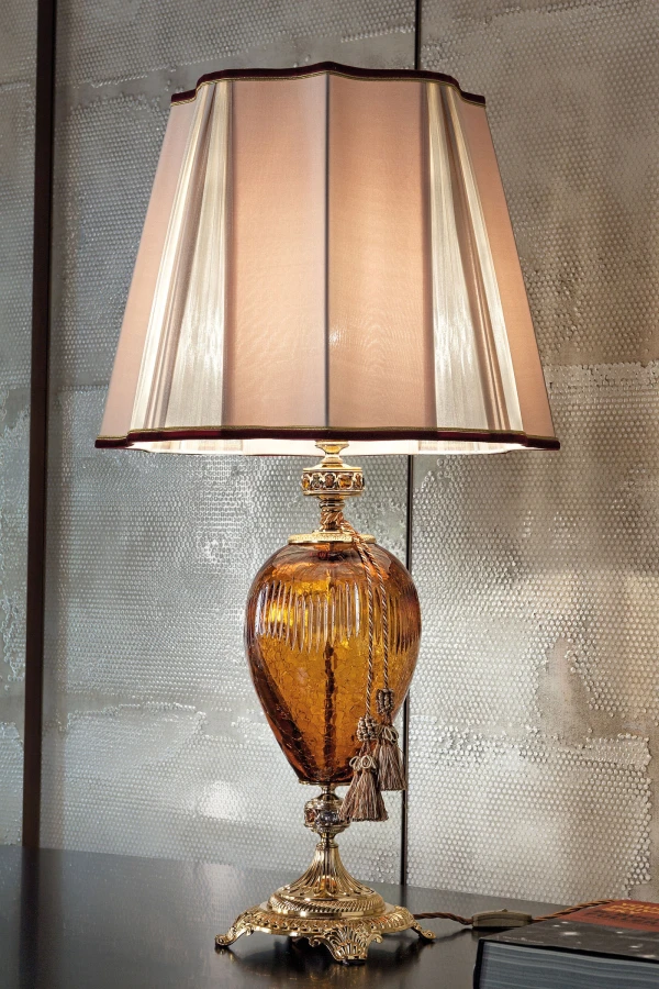 Большая настольная лампа Penelope Euroluce Light of Italy — фото 1