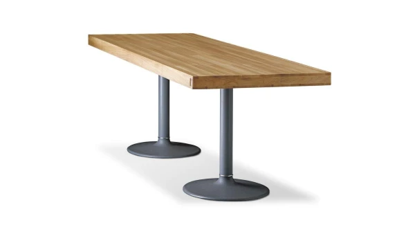 Обеденный стол 11 Table pieds corolle, plateau bois Cassina — фото 1