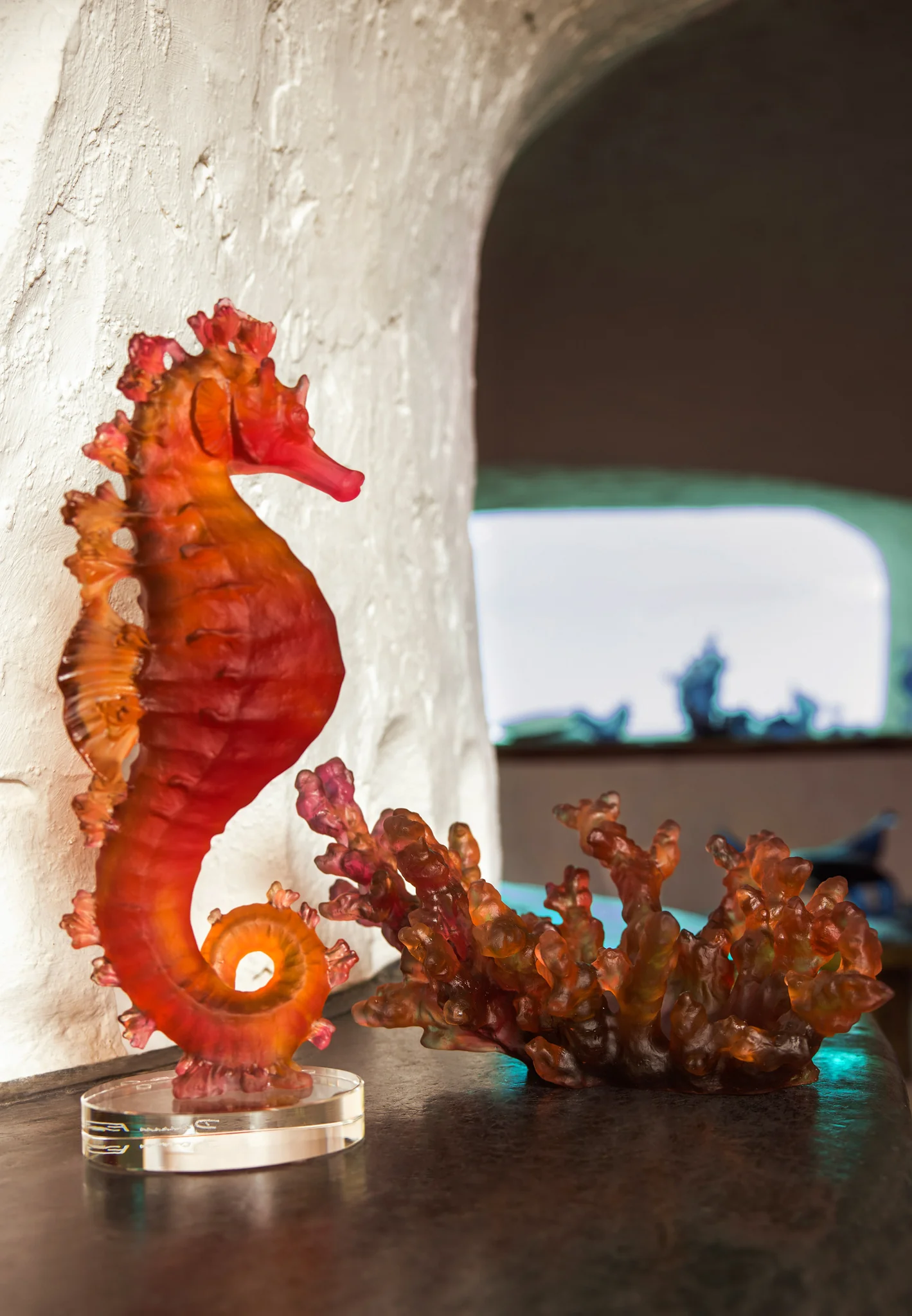 Скульптура морской конек Amber Red Seahorse Daum — фото 3